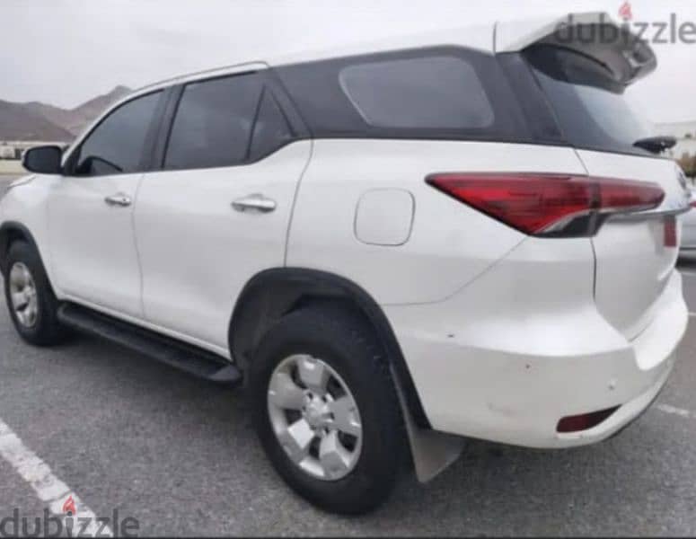 Toyota Fortuner 2018 5