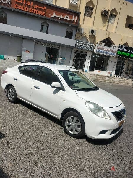 Nissan Sunny 2014 3