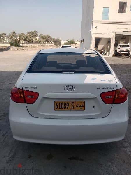 Hyundai Elantra 2009 3