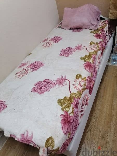 single bed 0