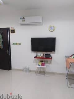 Room for rent including water electric and Wi-Fi 80r