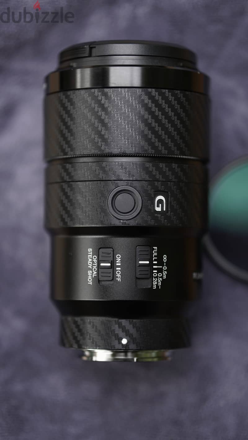 Sony 90mm f2.8 macro - very neat condition 1