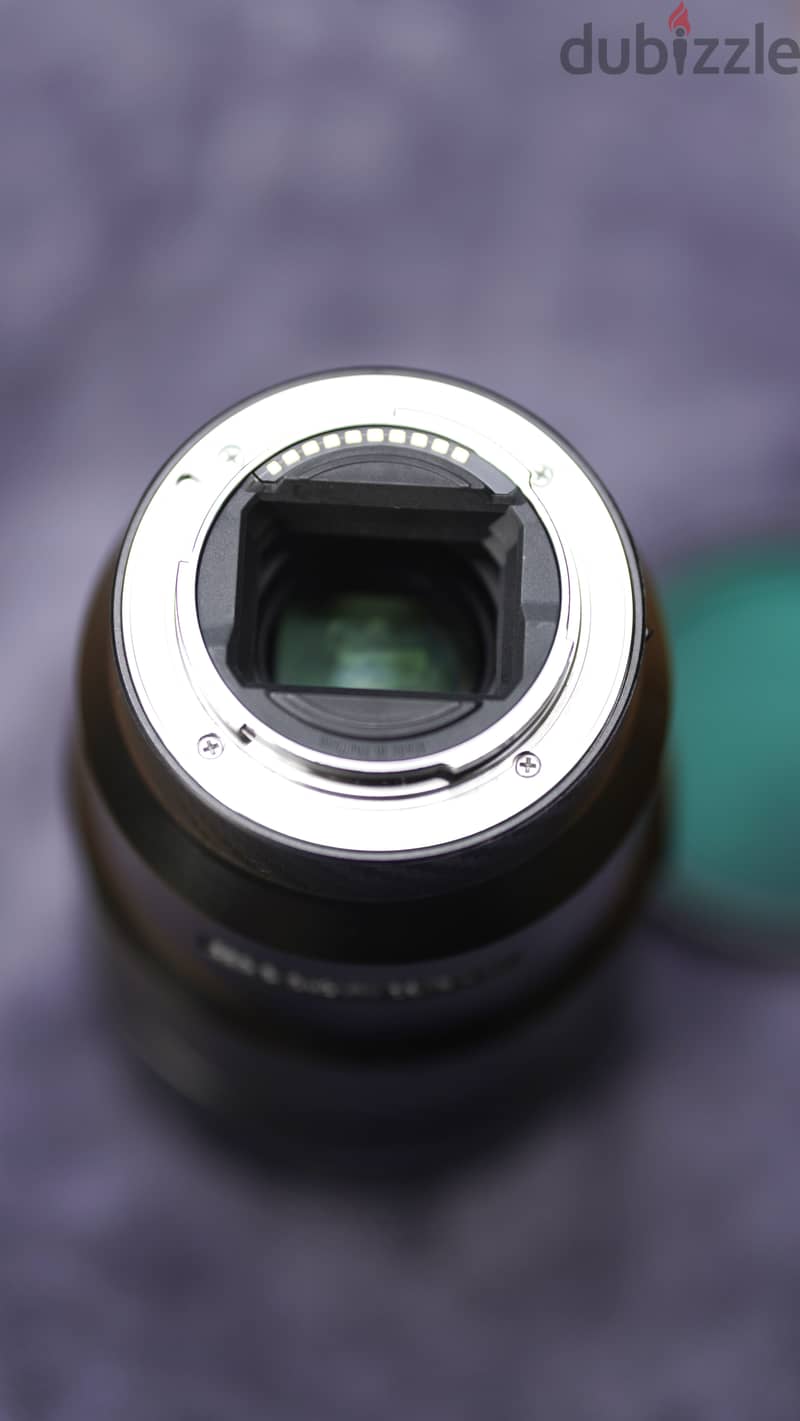 Sony 90mm f2.8 macro - very neat condition 2