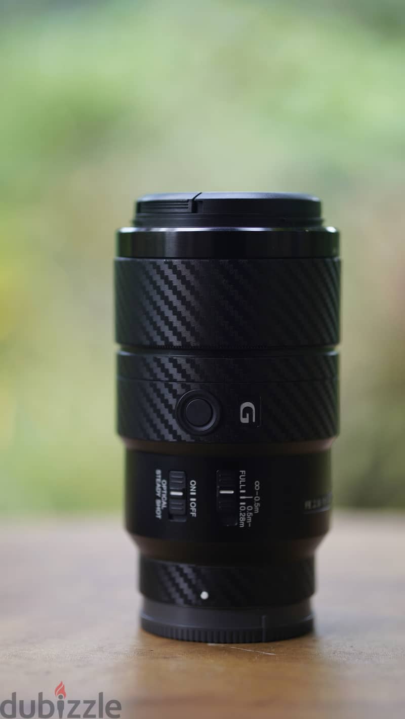 Sony 90mm f2.8 macro - very neat condition 5