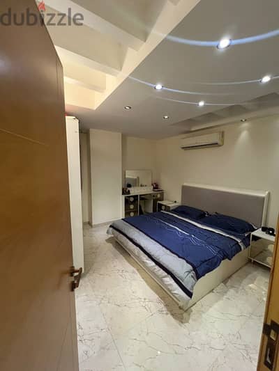 2 BHK, fully furnished including bills