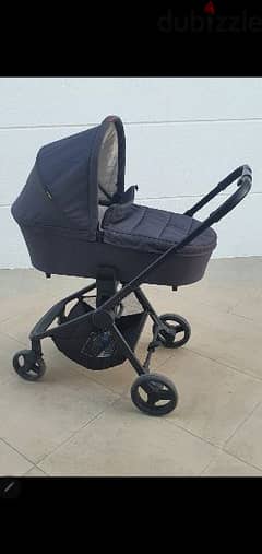 multi-functional giggles stroller (bassinet and seat)