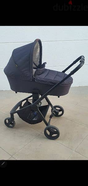 multi-functional giggles stroller (bassinet and seat) 0