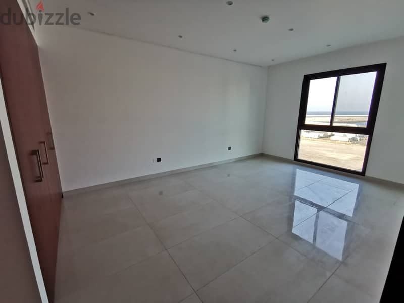 Installment + Cash: 1 bedrooms apartment at Al Mouj for sale 9