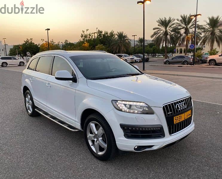 Audi Q7 2013 0