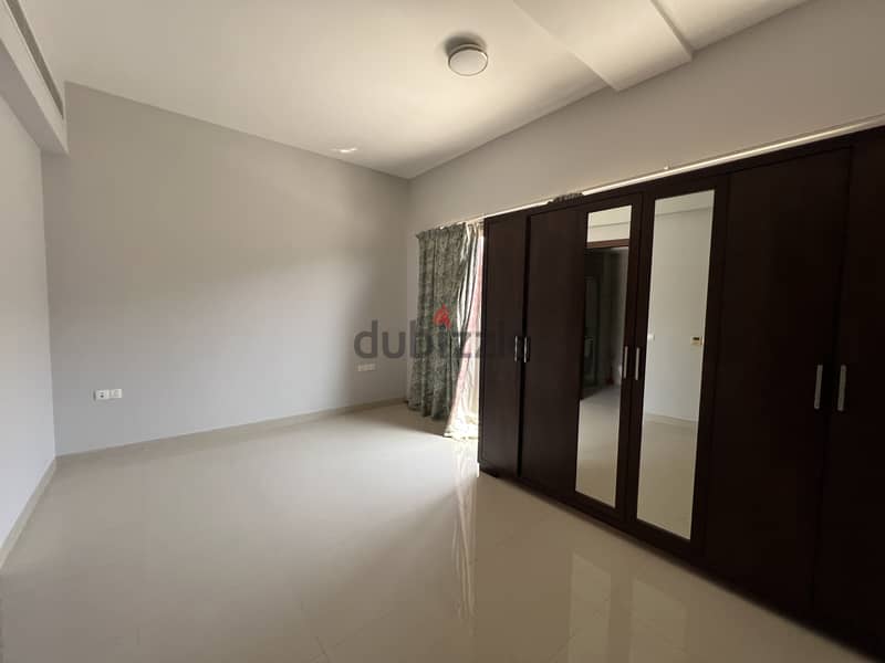 4 Bedroom Villa for Rent in Muscat Hills 13