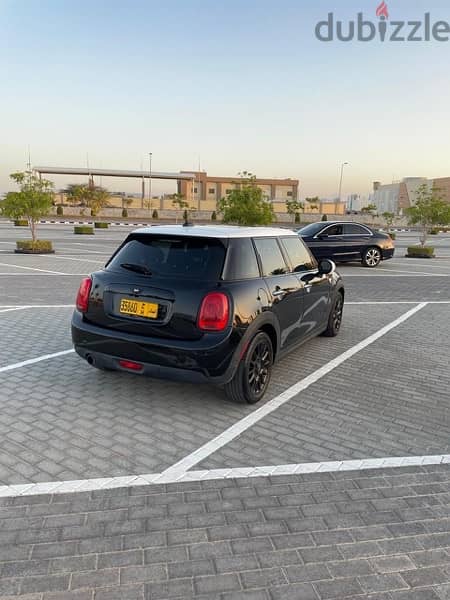 MINI Cooper 2018 4