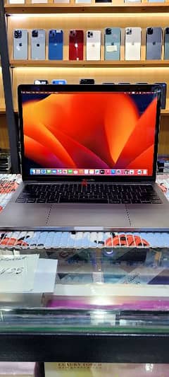 Apple MacBook pro 2017 model