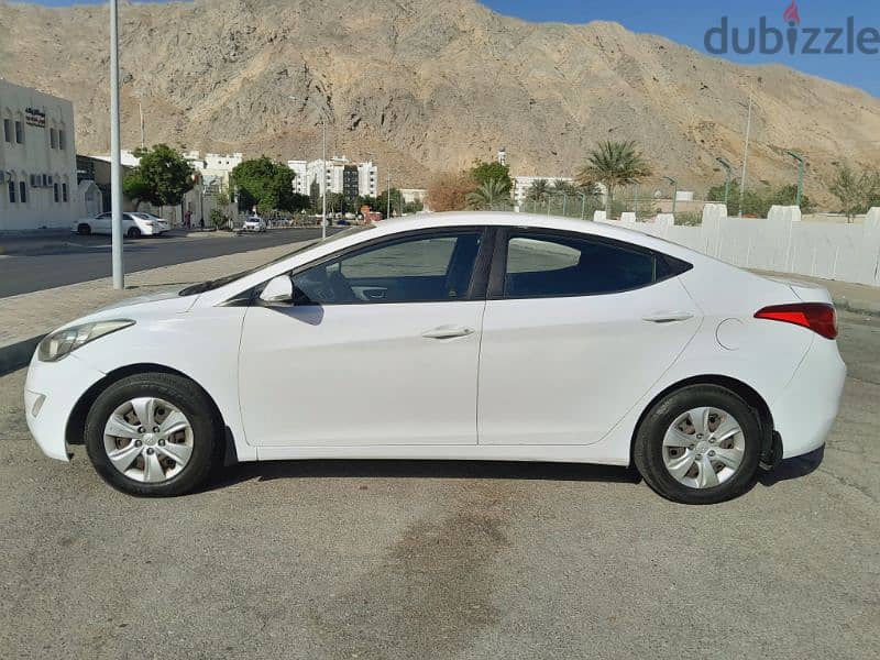 Hyundai Elantra 2014 1