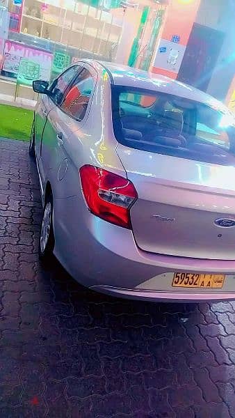 Ford Figo 2017 5