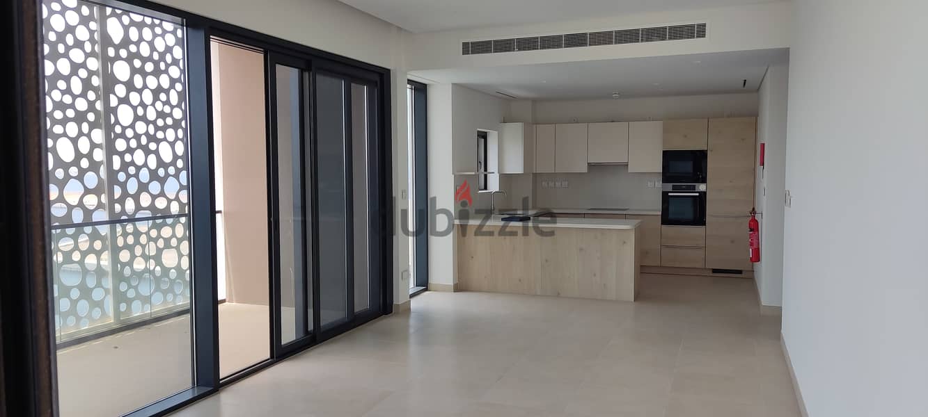 The most luxurious 2 bedroom apartment in Al Mouj 10