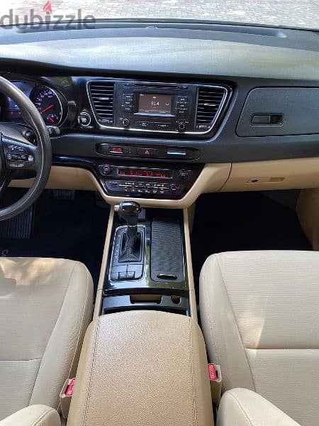 Kia Carnival 2017 8