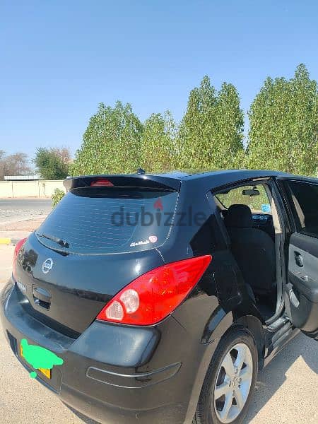 Nissan Tiida 2012 4