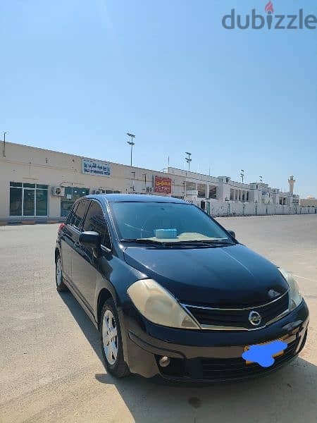 Nissan Tiida 2012 8