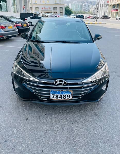 Hyundai Elantra 2020 3