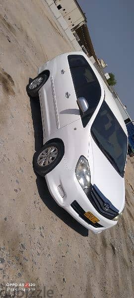 Toyota Innova 2011 1