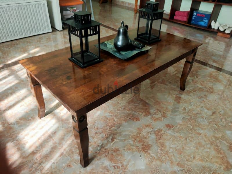 very good coffee table wooden brown 0