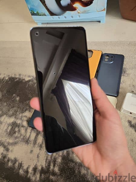 Xiaomi mi 11 128gb 8gb almost new condition 5