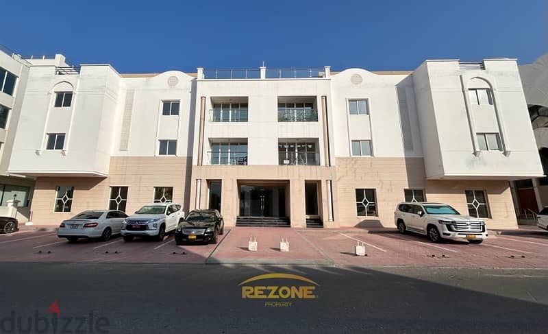 For Rent: Large Commercial Space in Shatti Al Qurm 0