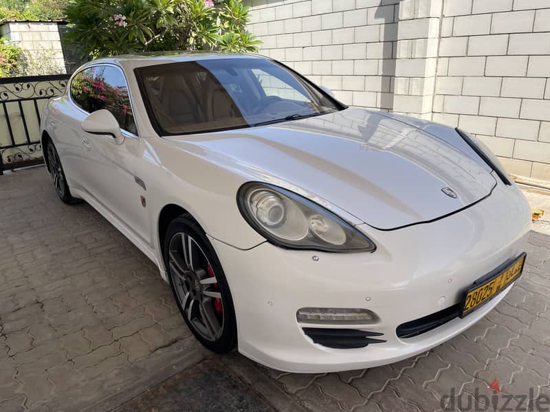 Porsche Panamera 4S 2010 4.8 V8 5