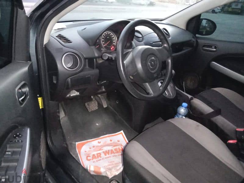 Mazda 2 2013 2