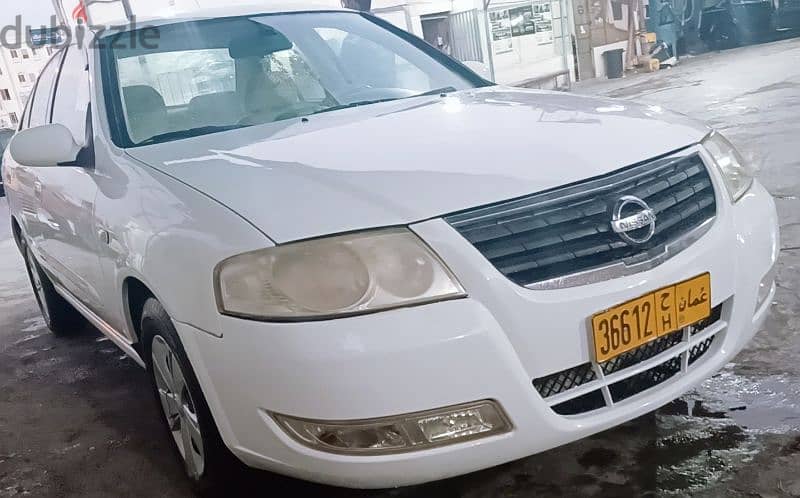 Nissan Sunny 2011 3