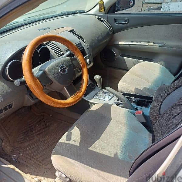 Nissan Altima 2005 4