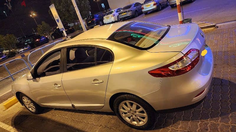 Renault Fluence 2013 6