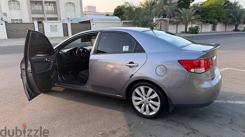 Kia Cerato 2010 1