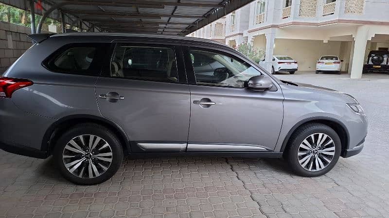 Mitsubishi Outlander 2019 4