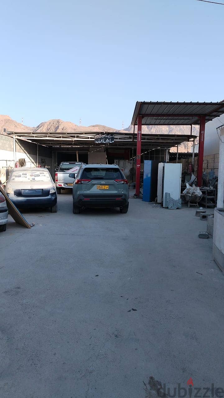 garage with big space for many cars 4