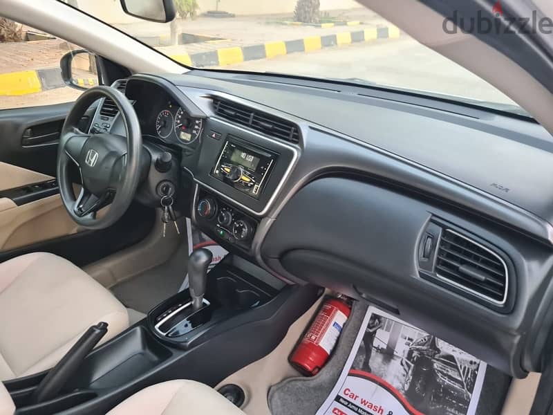 Honda city 2018 oman car 1500 cc 9