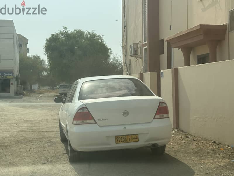 Nissan Sunny 2011 2