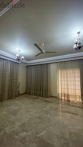 فيلا جميلة للايجار في العامرات villa for rent in Al Amerat 12