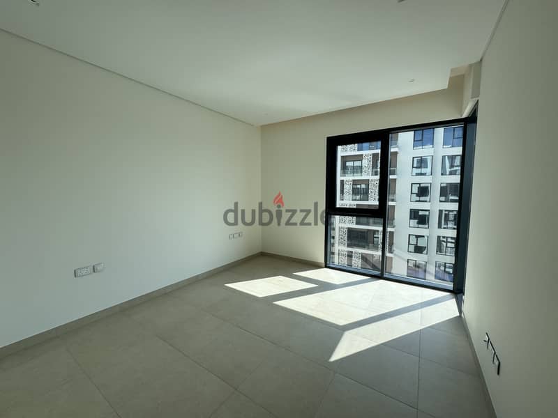 2 Bedroom Apartment for Rent in Juman 2 with Marina View 3