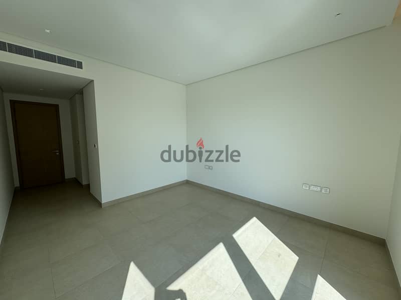 2 Bedroom Apartment for Rent in Juman 2 with Marina View 4