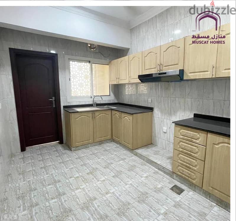 Apartment for Rent in Al Azaiba 3