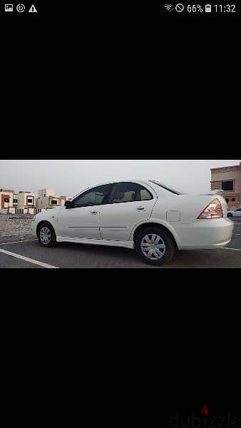 Nissan Sunny 2012 4