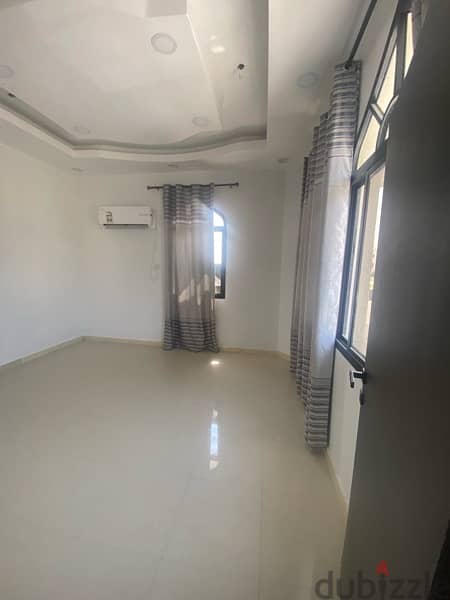 flat for rent near Royal Hospital 2