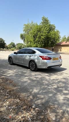 Nissan Altima 2018