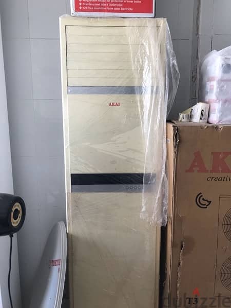 AKAI FLOOR STANDING AC 1