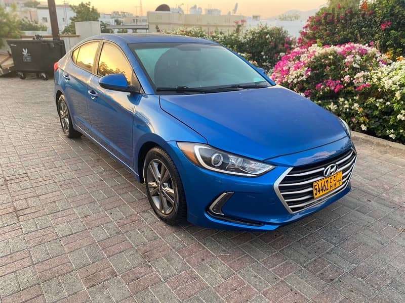 Hyundai Elantra 2018 5