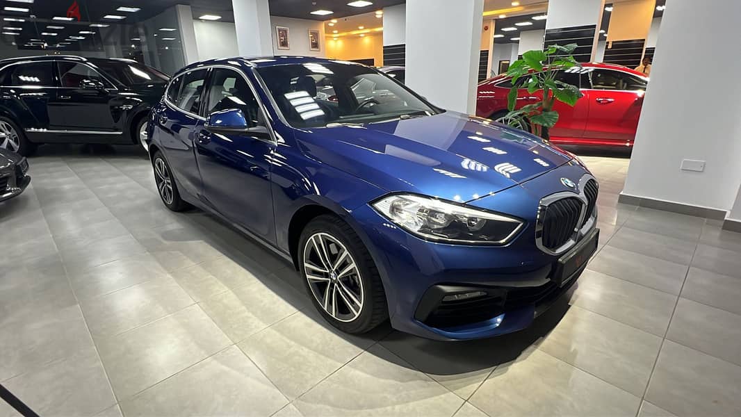 BMW 1-Series 2023 1 2