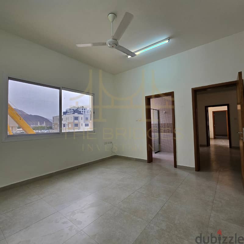 Beautiful 4+1 BR VILLA FOR RENT IN QUROM 8