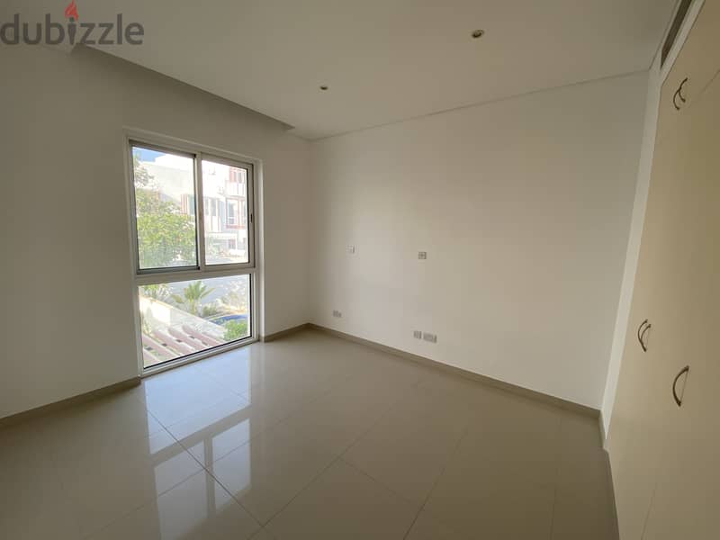 4 Bedroom Villa for Rent in Al Mouj 3