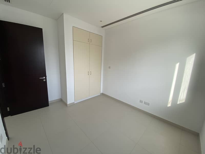 4 Bedroom Villa for Rent in Al Mouj 6